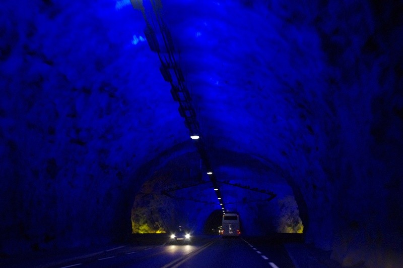Lærdalstunnelen – najdłuższy drogowy tunel świata 24,5 km